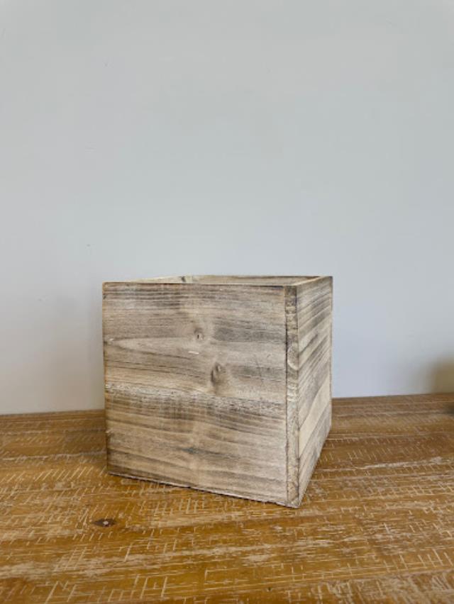 Rental store for 7.5  RECTANGLE WHITEWASH BOX in Mishawaka IN